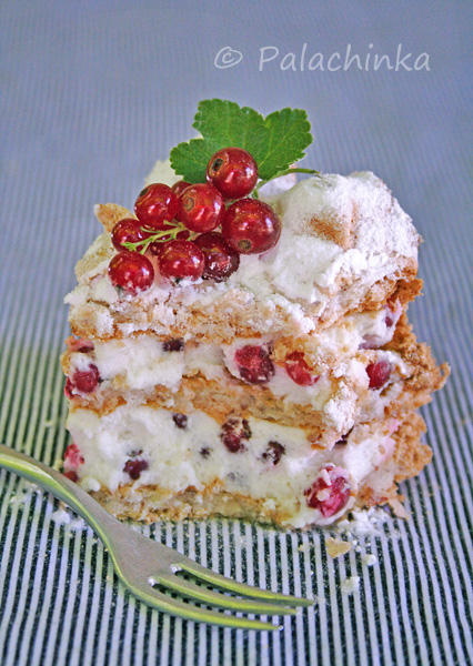 Heavenly Red Currant Cake